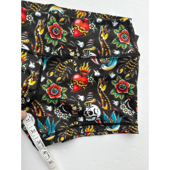 Peachy Athletic NWT “Tatted & Torn” Y2K Biker Workout Booty Shorts Size Medium - Picture 9 of 9